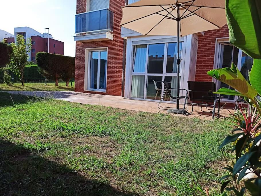 شقة Bajo Con Jardin Privado سانتاندر المظهر الخارجي الصورة