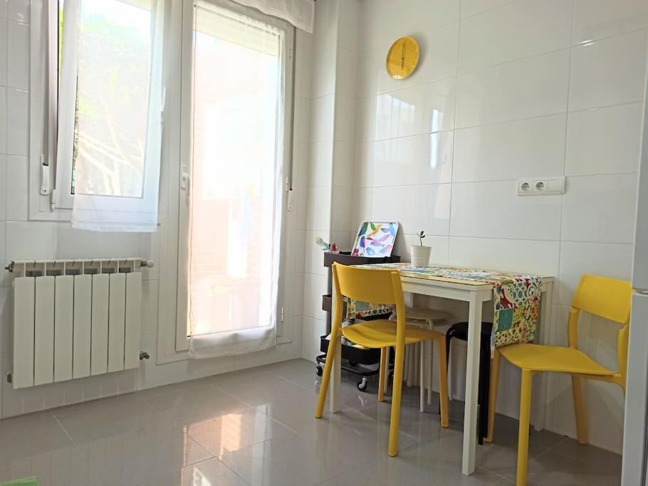 شقة Bajo Con Jardin Privado سانتاندر المظهر الخارجي الصورة