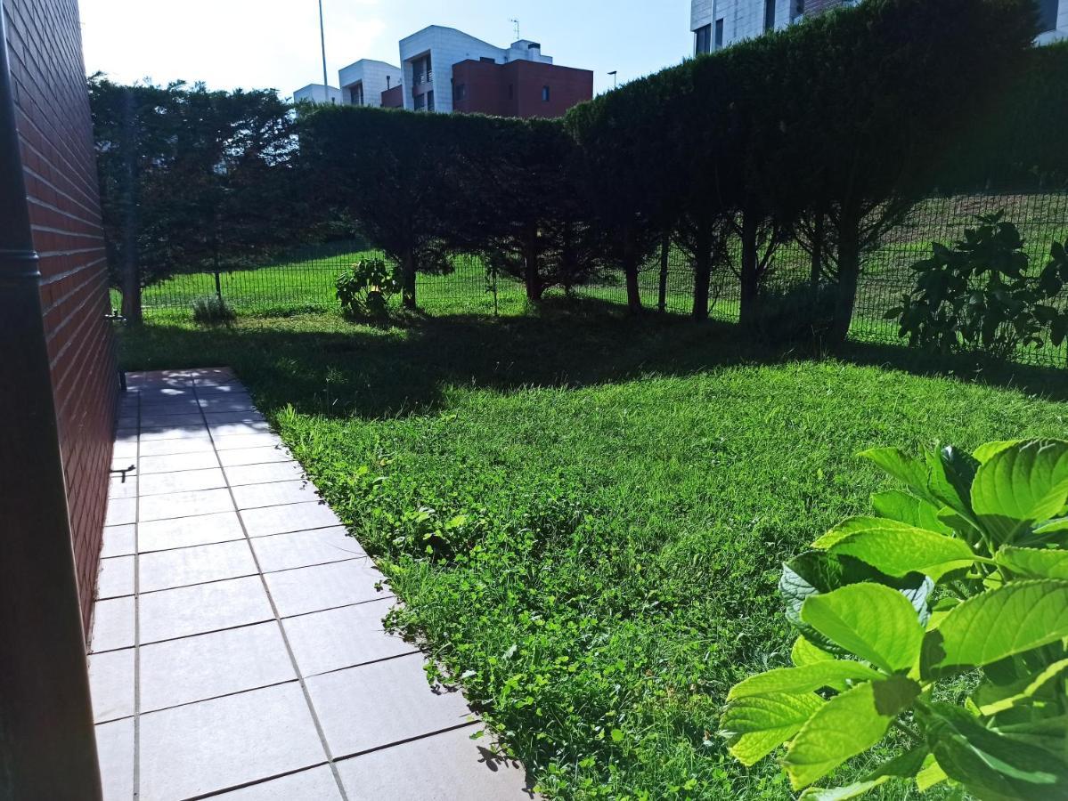 شقة Bajo Con Jardin Privado سانتاندر المظهر الخارجي الصورة